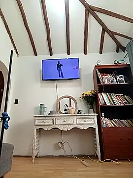 tata laima   online show from May 1, 2:32 pm