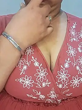 Ravina patil1 online show from March 3, 3:18 pm