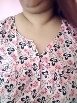 Ravina patil1 online show from April 28, 5:12 am