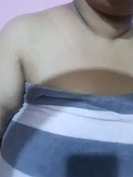 Snapshot of Ravina_patil1 chatting on July 20, 3:54 am Ravina patil1 online show from July 20, 3:54 am