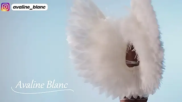 Avaline Blancx online show from February 24, 11:30 pm