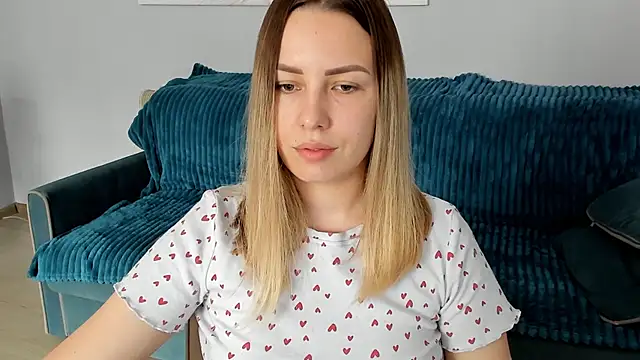 Mia shy1 online show from February 5, 10:19 am