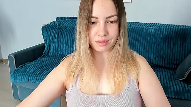 Mia shy1 online show from February 12, 7:23 am