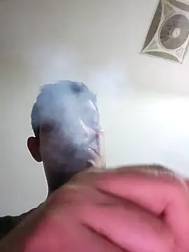 Snapshot of daddylove87 chatting on February 1, 7:56 pm daddylove87 online show from February 1, 7:56 pm