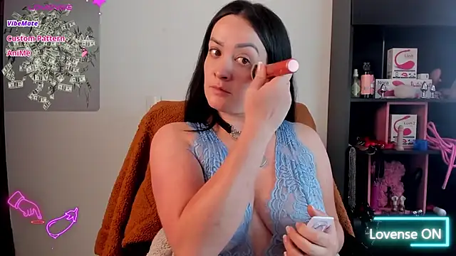 sara goodgirl13 online show from July 31, 1:43 pm