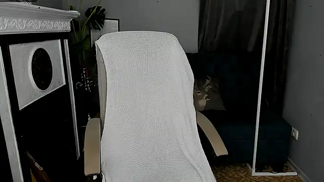 Anny Jey  online show from March 19, 4:03 am