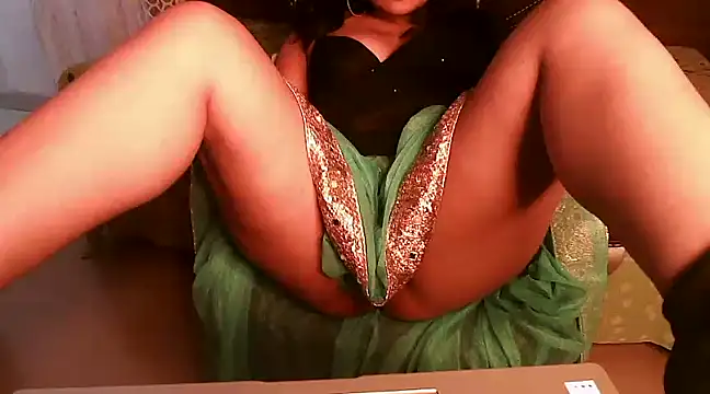 Snapshot of notyritu chatting on January 4, 6:19 pm notyritu online show from January 4, 6:19 pm