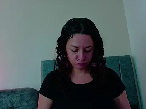 Snapshot of ArtesanaMK chatting on May 14, 5:20 pm ArtesanaMK online show from May 14, 5:20 pm