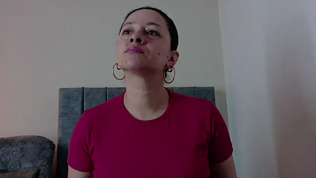 Snapshot of ArtesanaMK chatting on June 23, 12:25 pm ArtesanaMK online show from June 23, 12:25 pm