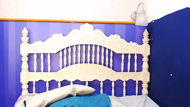 Snapshot of SaraSofia44 chatting on December 13, 3:05 am SaraSofia44 online show from December 13, 3:05 am