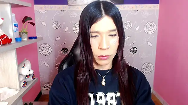 Snapshot of SaraSofia44 chatting on January 29, 1:48 am SaraSofia44 online show from January 29, 1:48 am