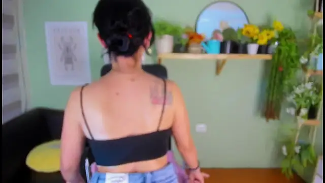 Aliiz 01 online show from December 24, 6:11 am