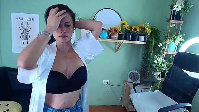 Aliiz 01 online show from March 20, 6:41 am