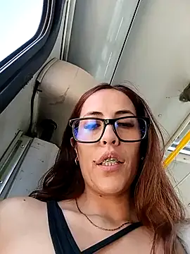 Snapshot of Lena-32 chatting on February 27, 7:15 pm Lena-32 online show from February 27, 7:15 pm