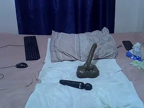 big ass4 online show from December 8, 7:37 am