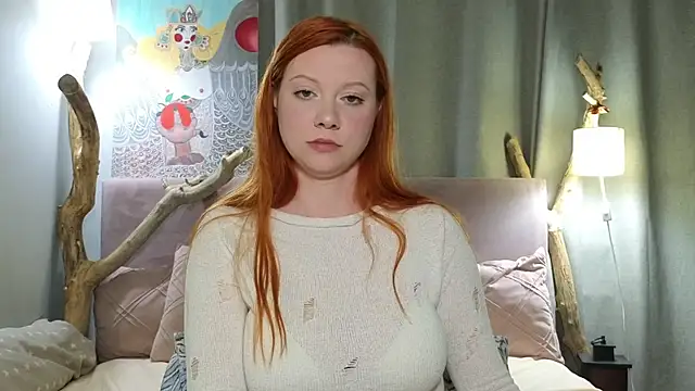 Snapshot of MileyMiller chatting on May 7, 1:27 pm MileyMiller online show from May 7, 1:27 pm