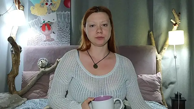 Snapshot of MileyMiller chatting on June 23, 3:32 pm MileyMiller online show from June 23, 3:32 pm