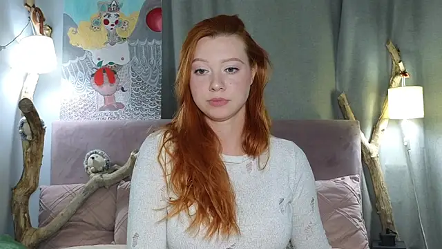 Snapshot of MileyMiller chatting on July 8, 1:26 pm MileyMiller online show from July 8, 1:26 pm