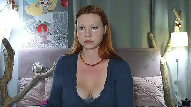 Snapshot of MileyMiller chatting on July 22, 2:20 pm MileyMiller online show from July 22, 2:20 pm