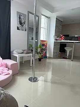 Melina-Smith online show from January 15, 7:39 pm