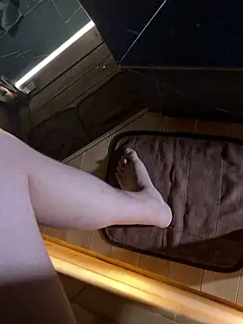 Tkcqcc online show from November 18, 11:03 am