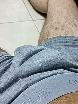 Snapshot of Dagaster1 chatting on October 9, 11:36 pm Dagaster1 online show from October 9, 11:36 pm