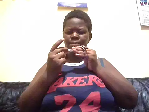 Snapshot of pritty-leila chatting on July 17, 10:14 pm pritty-leila online show from July 17, 10:14 pm