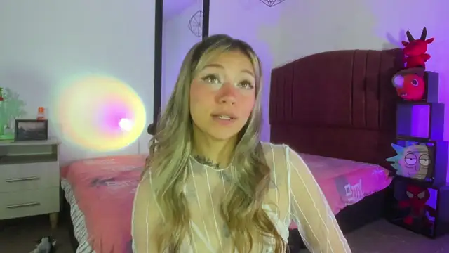 alisson zafiro  online show from December 15, 9:13 am