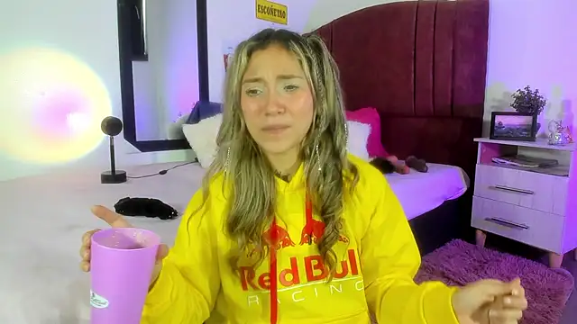 alisson zafiro  online show from January 7, 12:09 pm