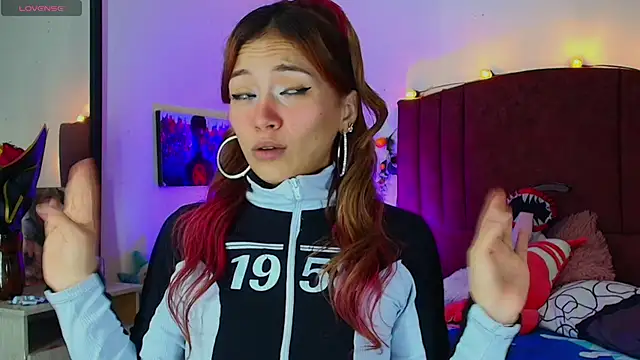 alisson zafiro  online show from November 13, 3:16 am