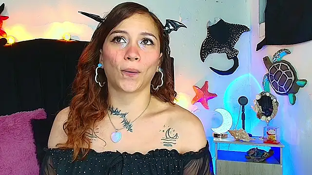 alisson zafiro  online show from July 17, 8:54 am