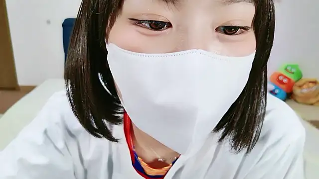 Snapshot of _Iroha_99 chatting on May 17, 2:35 pm Iroha 99 online show from May 17, 2:35 pm