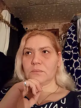 Snapshot of Minna_Jeannie chatting on January 9, 1:41 am Minna Jeannie online show from January 9, 1:41 am