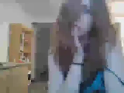 Snapshot of JasmineGlamour chatting on May 18, 4:07 am JasmineGlamour online show from May 18, 4:07 am