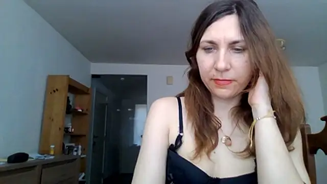 Snapshot of JasmineGlamour chatting on May 25, 3:07 pm JasmineGlamour online show from May 25, 3:07 pm
