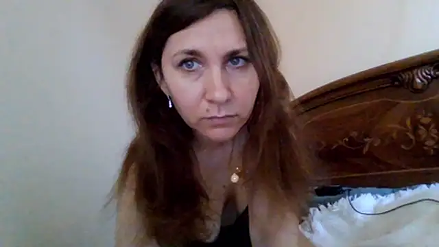 Snapshot of JasmineGlamour chatting on June 24, 2:16 pm JasmineGlamour online show from June 24, 2:16 pm