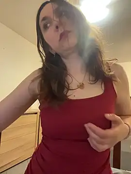 Snapshot of JasmineGlamour chatting on June 25, 2:22 am JasmineGlamour online show from June 25, 2:22 am