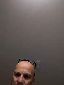 Snapshot of wedge75 chatting on November 14, 6:06 pm wedge75 online show from November 14, 6:06 pm