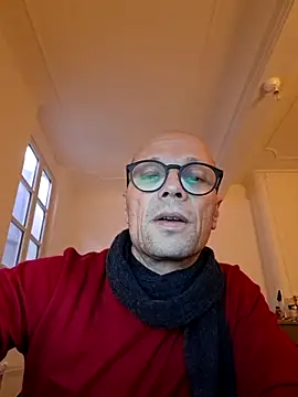 Snapshot of wedge75 chatting on December 20, 2:57 pm wedge75 online show from December 20, 2:57 pm