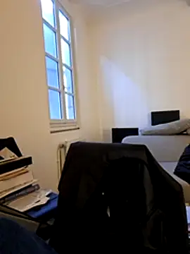 Snapshot of wedge75 chatting on January 6, 2:43 pm wedge75 online show from January 6, 2:43 pm