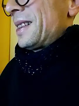 Snapshot of wedge75 chatting on January 11, 6:46 pm wedge75 online show from January 11, 6:46 pm