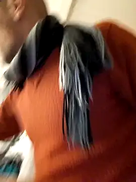 Snapshot of wedge75 chatting on February 13, 8:32 am wedge75 online show from February 13, 8:32 am