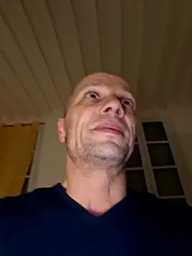 Snapshot of wedge75 chatting on March 12, 1:06 pm wedge75 online show from March 12, 1:06 pm