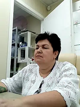 Snapshot of FantasyMichelle chatting on December 19, 2:46 pm FantasyMichelle online show from December 19, 2:46 pm