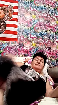 Snapshot of FantasyMichelle chatting on January 3, 6:35 pm FantasyMichelle online show from January 3, 6:35 pm