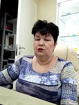 Snapshot of FantasyMichelle chatting on January 19, 6:53 am FantasyMichelle online show from January 19, 6:53 am