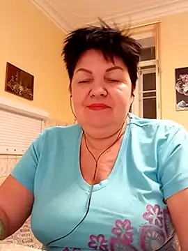 Snapshot of FantasyMichelle chatting on February 1, 5:26 pm FantasyMichelle online show from February 1, 5:26 pm