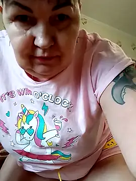 Snapshot of FantasyMichelle chatting on February 22, 12:51 pm FantasyMichelle online show from February 22, 12:51 pm