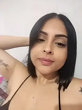 MelannyBell online show from October 4, 9:02 pm