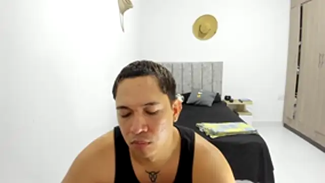 Snapshot of Valerioe chatting on July 8, 1:48 pm Valerioe online show from July 8, 1:48 pm